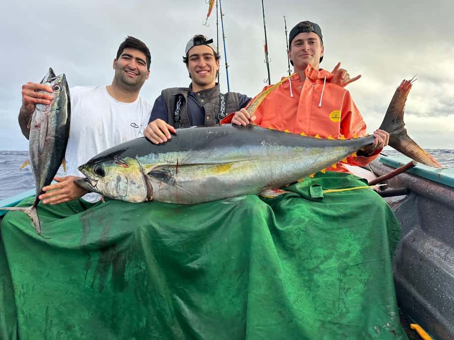 Ancestral fishing: Fishing with an experienced Rapa Nui - Two hours on the Pacific with local fishermen