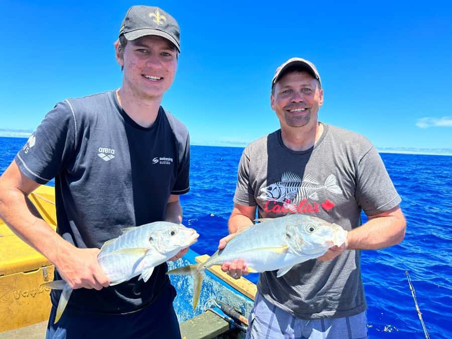 Ancestral fishing: Fishing with an experienced Rapa Nui - What the private format means on the boat