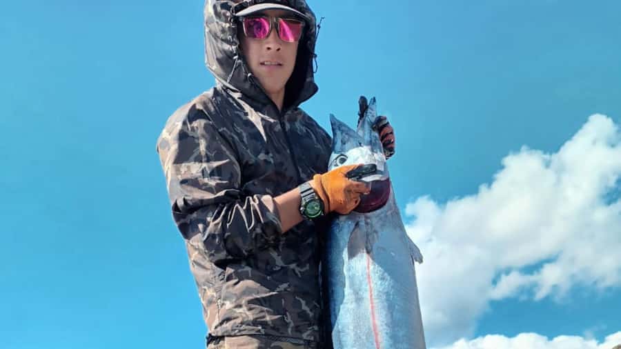 Ancestral fishing: Fishing with an experienced Rapa Nui - The fish may be your best souvenir, but plan for the mess