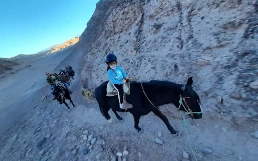 Atacama Desert: Horseback Adventure with Scenic Views - What the guide adds to the ride
