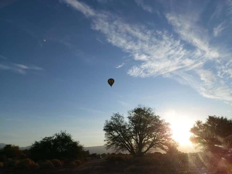 Atacama: San Pedro de Atacama Sunrise Hot Air Balloon Ride - A sunrise that changes the scale of the Atacama