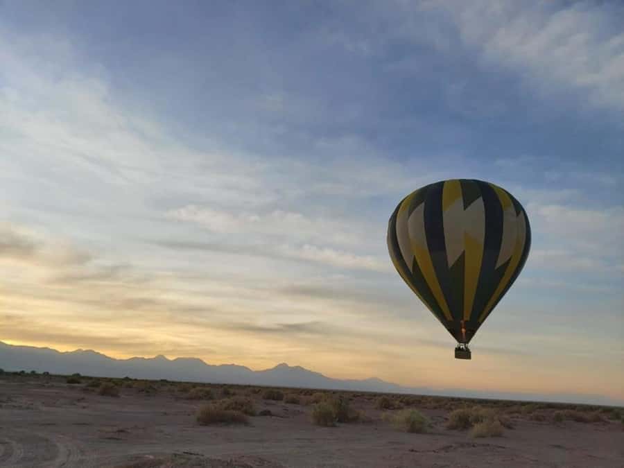 Atacama: San Pedro de Atacama Sunrise Hot Air Balloon Ride - Watching the balloon take shape