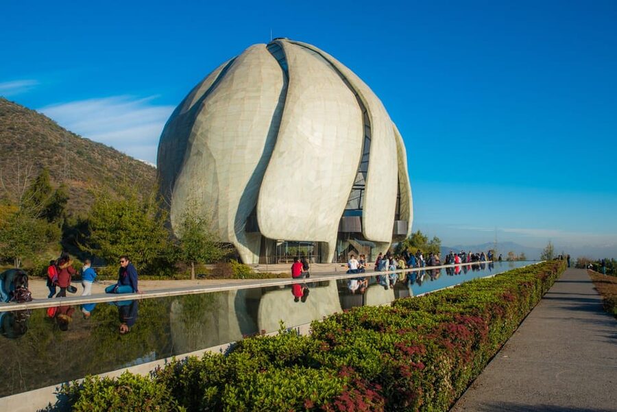 Bahá’í Temple, Winery and Lapis Lazuli + Private Transport - Lapis lazuli and Chilean-made souvenirs
