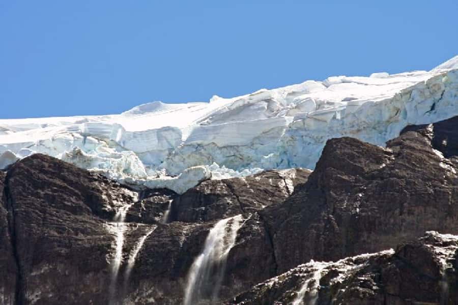 Cerro Tronador - What the guide adds to a scenery-heavy day
