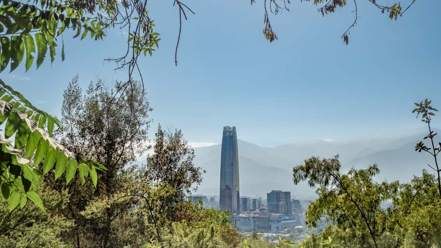 Dia Completo en Santiago: Museo+San Cristobal+City Tour - Santa Lucía Hill and Paseo Bandera add variety