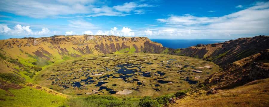 Easter Island: 2 Full Days Private Tour - What the private vehicle changes