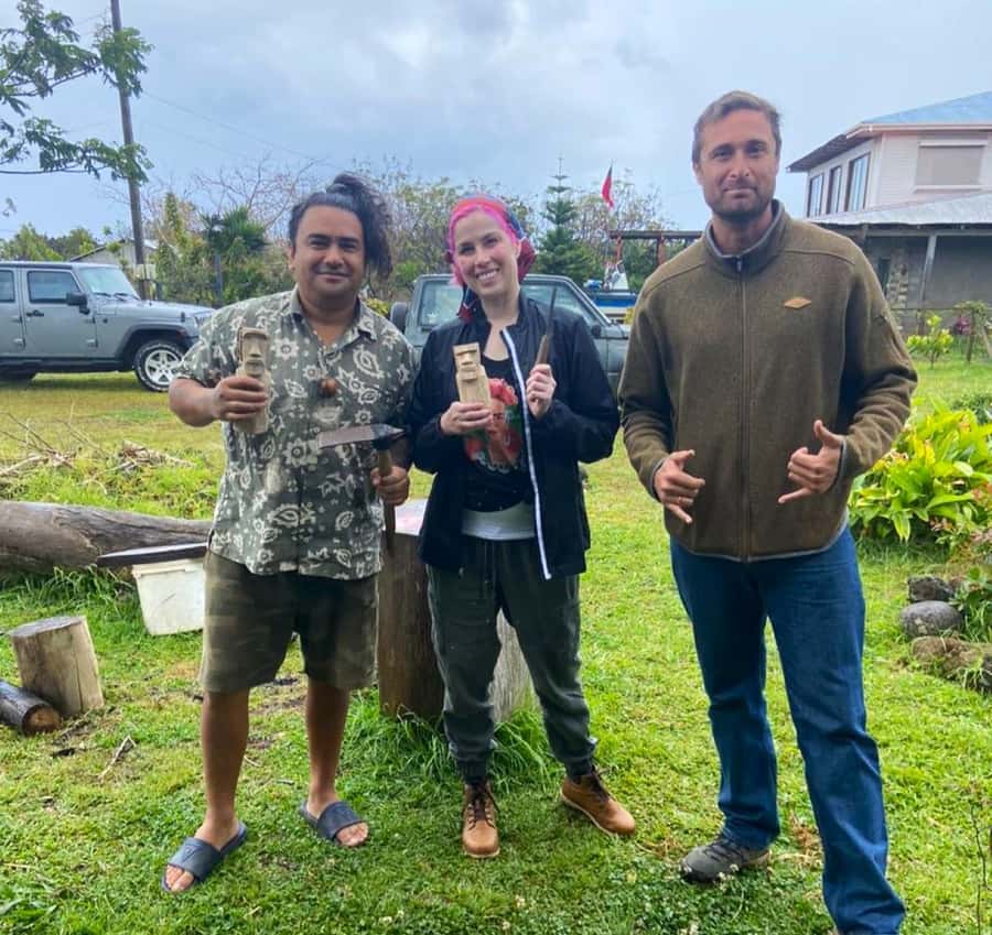 Easter Island: Demo of How to Carve a Moai statue - The opening demonstration and island tradition