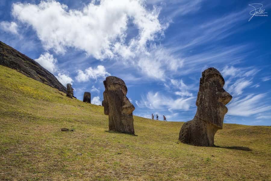 Easter Island: Moai Full Day Private Tour - Ahu Tongariki and 15 moai on one platform