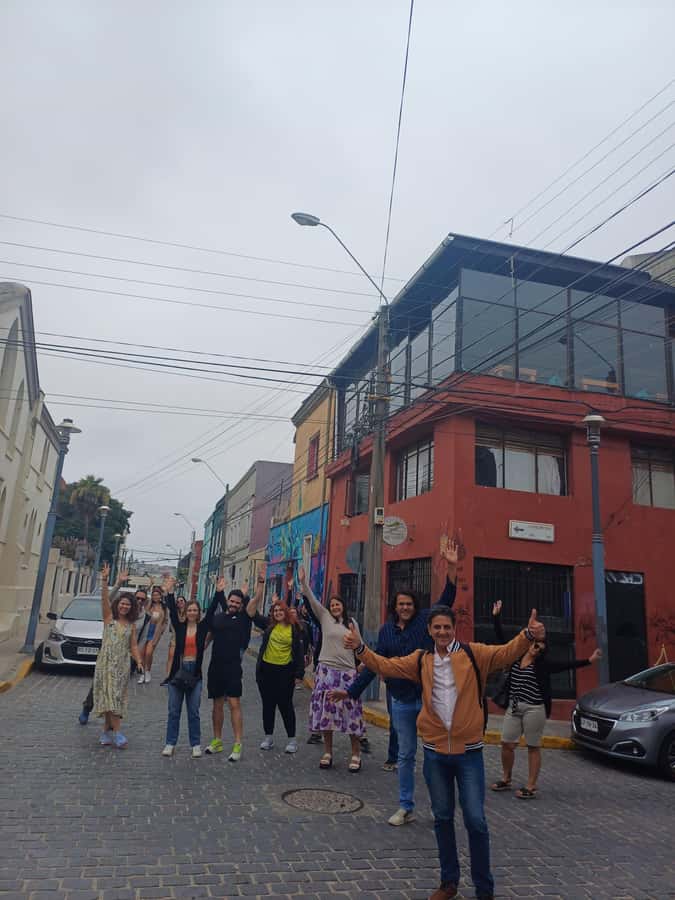Exclusive Coastal Tour: Valparaíso, Viña del Mar & Reñaca - Should you book the Valparaíso, Viña del Mar and Reñaca tour?