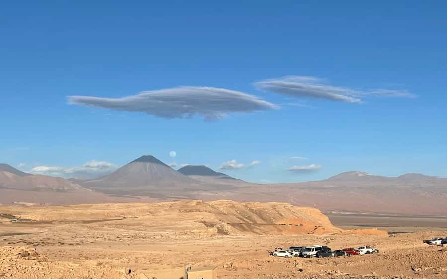Explore Moon Valley with Sunset, Snacks and Refreshments - A snack and cocktail in the Valley of Death