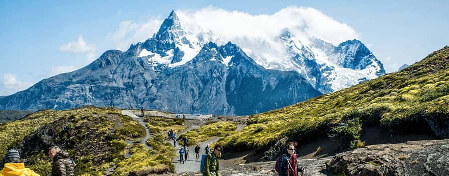From Puerto Natales: Torres del Paine National Park Day Tour - Laguna Amarga and the first view of the Torres