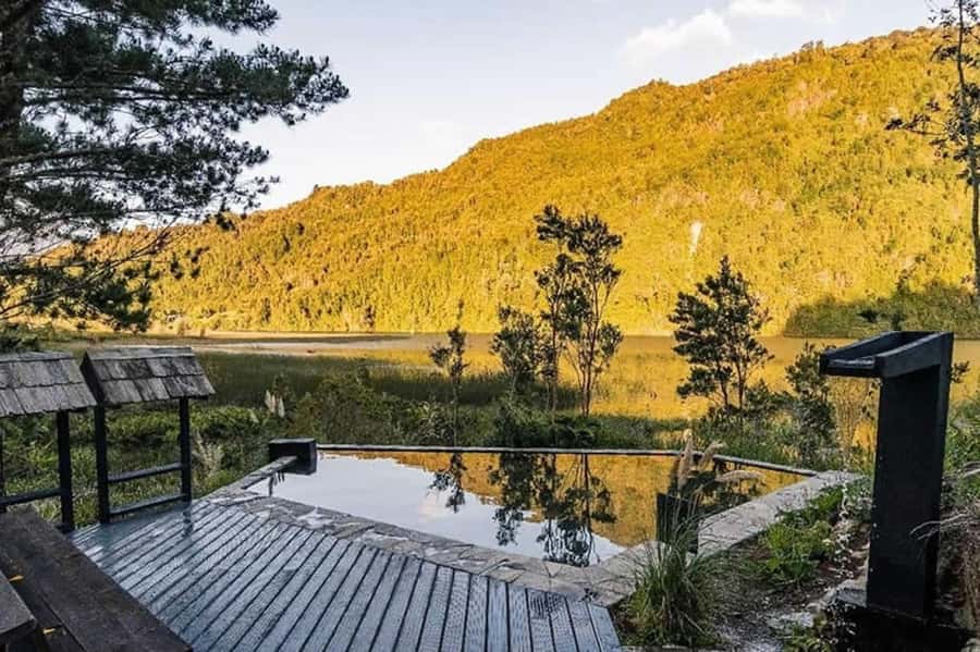 From Puerto Varas: Full Day to Termas del Sol & Cochamo Valley - The return through Puelo and Cochamó