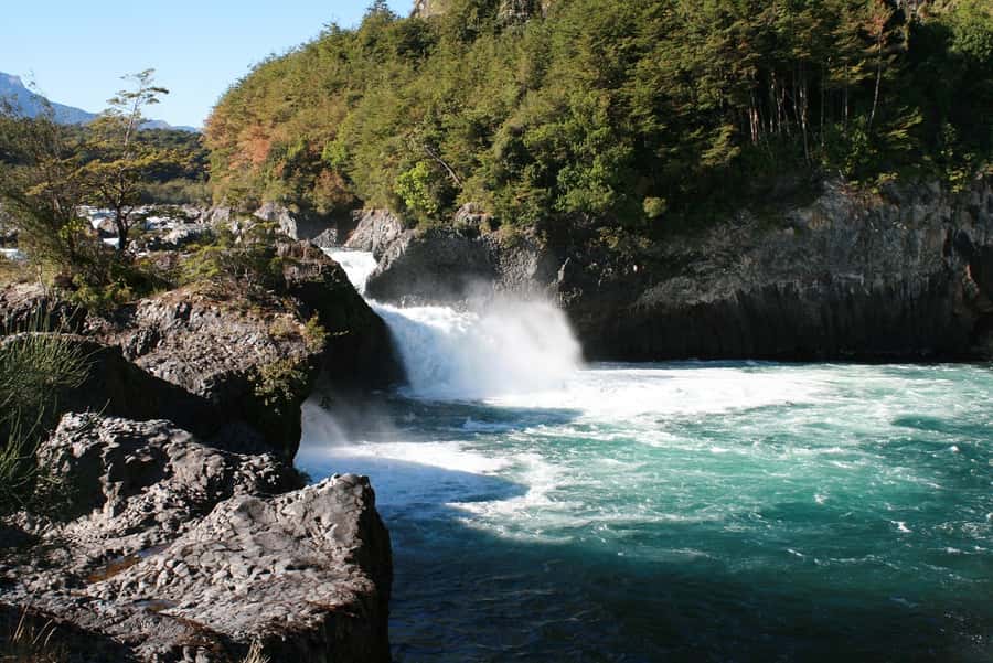 From Puerto Varas: Osorno Volcano & Petrohue Falls Day Tour - Key points to know before you book