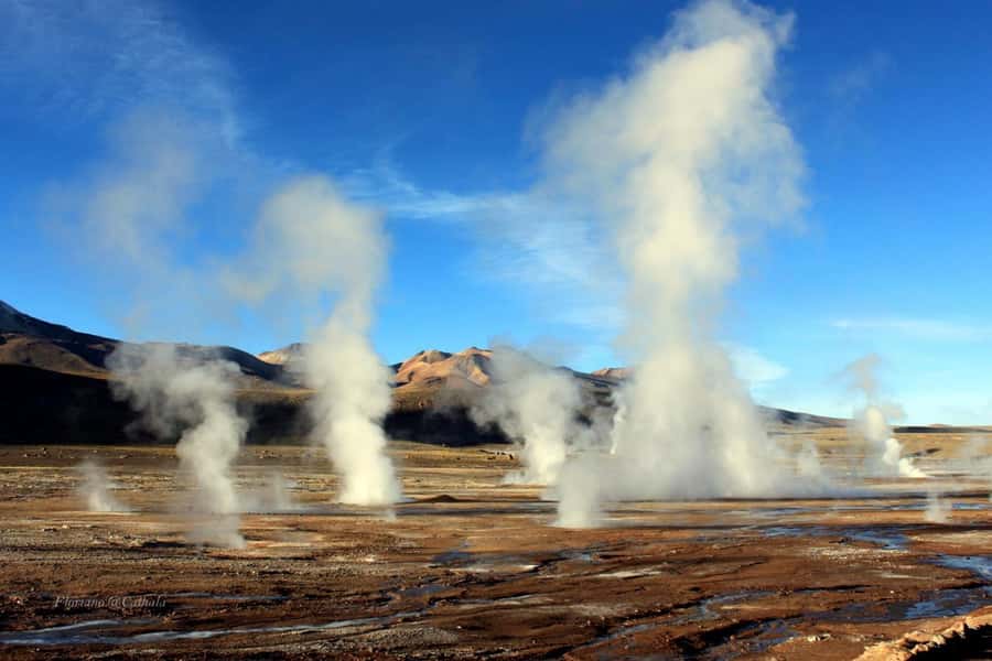 From San Pedro de Atacama: Tatio Geysers and Machuca Tour - The two-hour ride into the high Andes