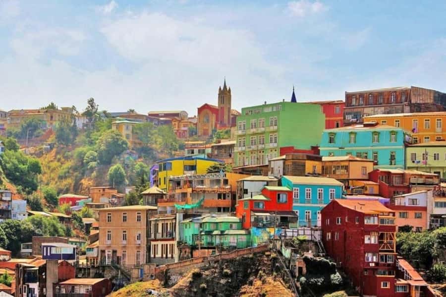 From Santiago: Highlights of Valparaiso and Viña del Mar - Cerro Concepcion, murals, and steep lanes