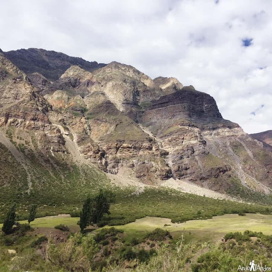 From Santiago: Maipo Canyon Volcano and Hot Spring Tour - What $170 includes, and what it does not
