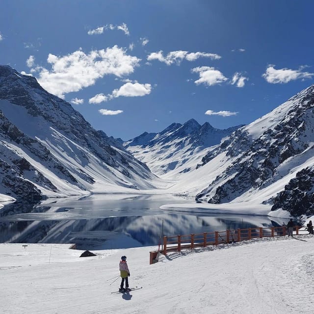 Full day reservoir of the plaster, Cajon del Maipo - Two hours at El Yeso Reservoir