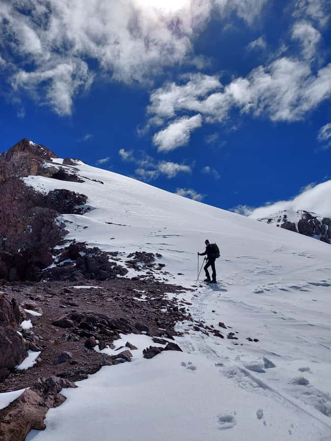 Full-Day Trek to Cerro El Pintor from Santiago - The cable car question can change the day