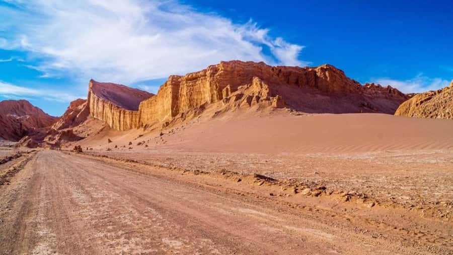 Full Desert. The most complete program you will find - Rainbow Valley from 7 a.m. to 12:01 p.m.