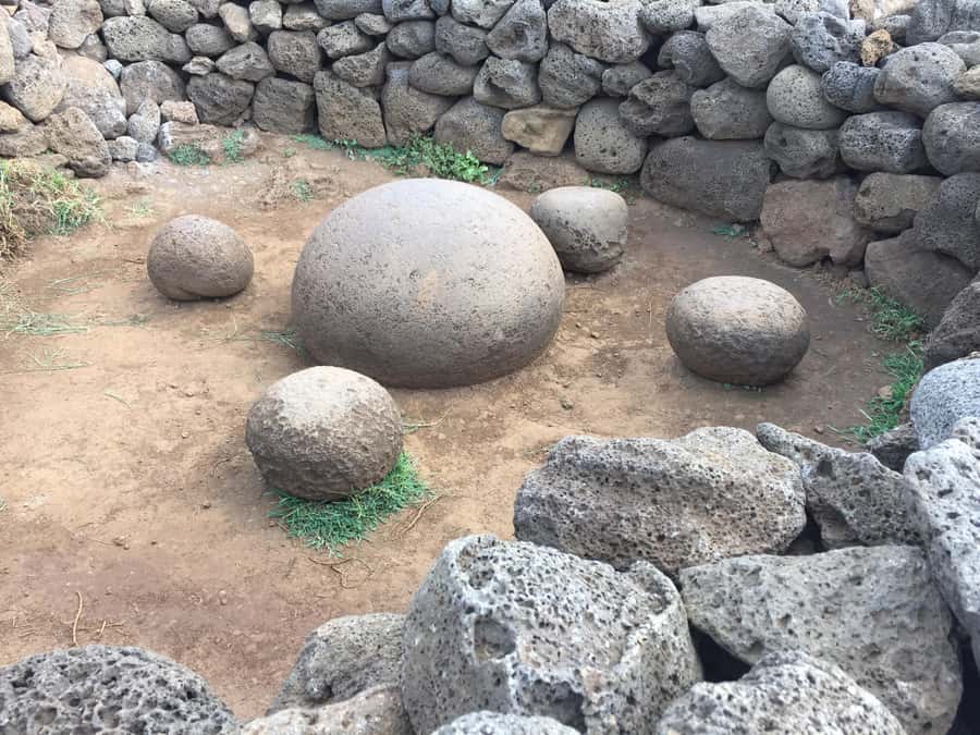 Hanga Roa: Full Day Moai and Mistery - Vaihu and the first look at fallen Moai