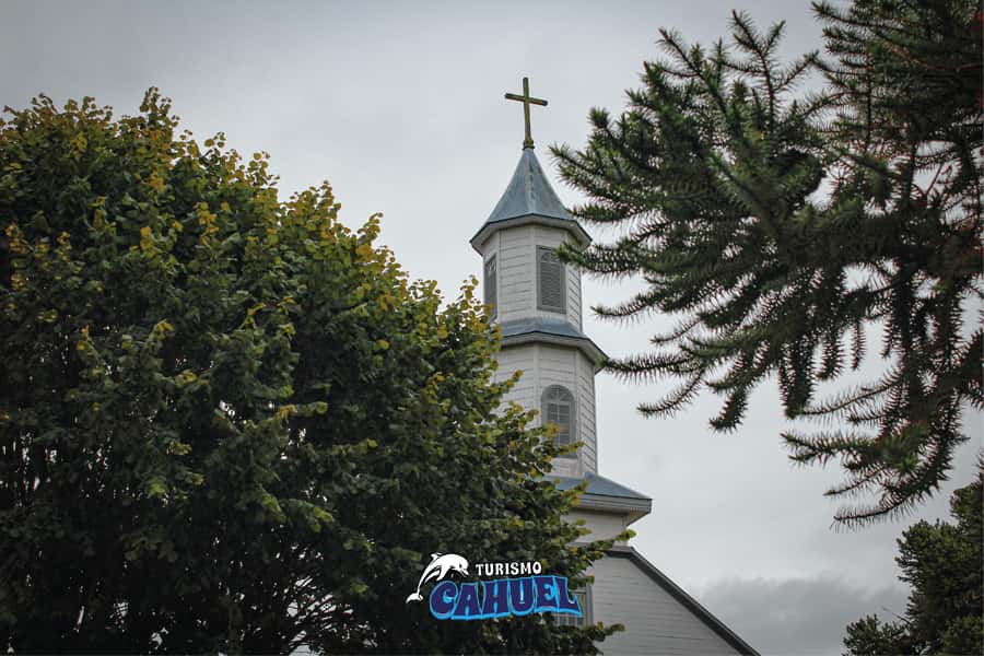 Inner Coast of Chiloé: Road and Sea. - Key points to know before you book