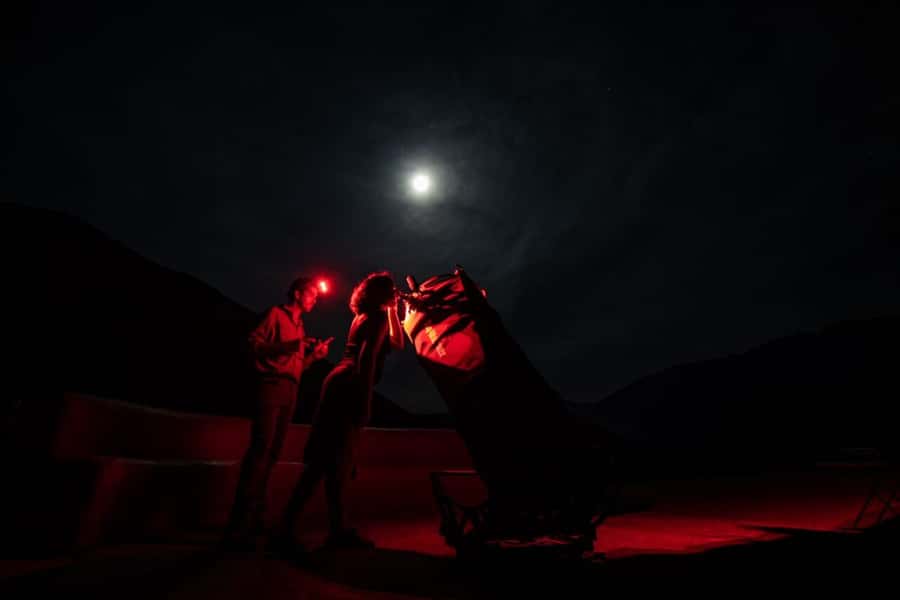 Pisco Elqui: Mountaintop Stargazing and Night Portrait - What the 20-inch telescope adds