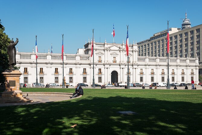 Private Santiago City Tour with Cable Car - La Moneda and the public face of Chile