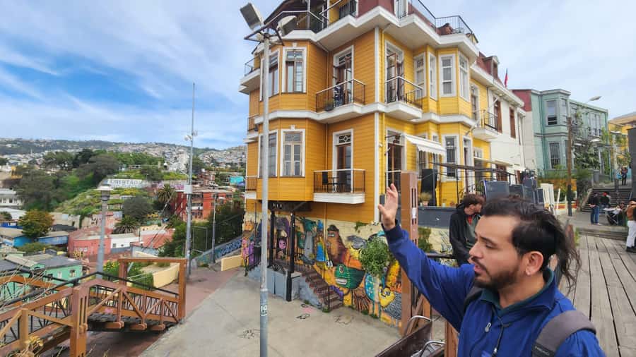 Private: Viña del Mar and Valparaiso Day Tour - Inside Baburizza Palace