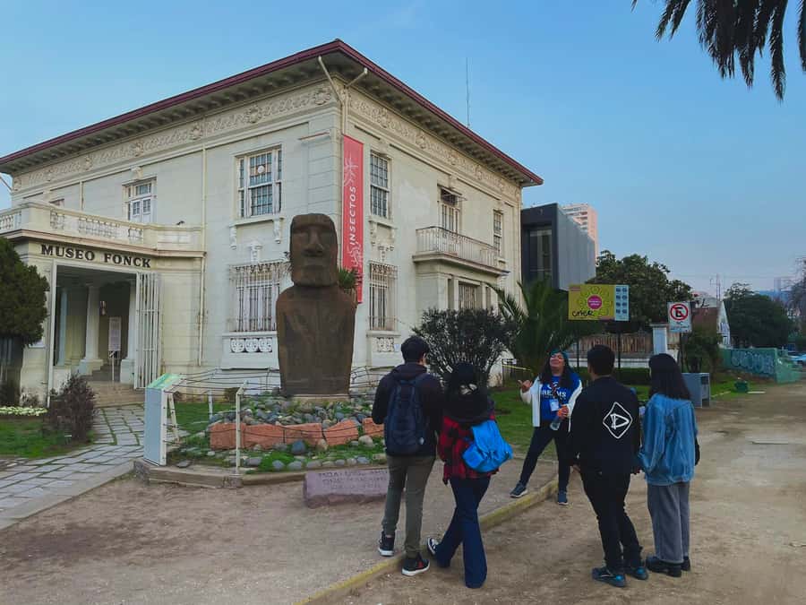 Private: Viña del Mar and Valparaiso Day Tour - Funiculars and trolley buses in daily life