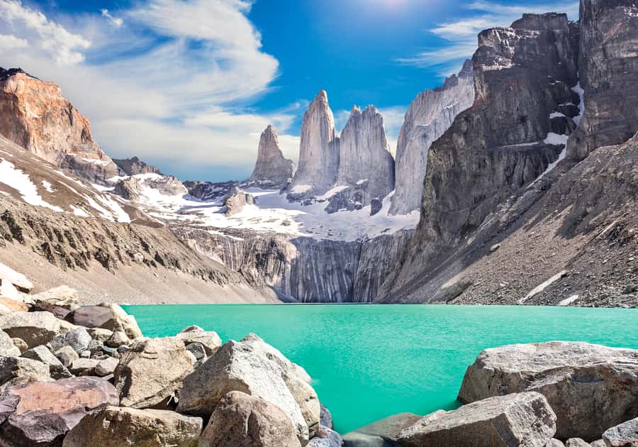 Puerto Natales: Base of the Towers Day Hike - The first miles: downhill to Ascencio Valley