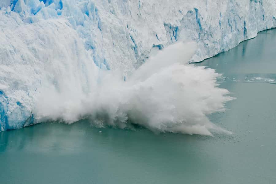 Puerto Natales: Day Trip to Perito Moreno Glacier Argentina - Why Perito Moreno is worth the long road from Puerto Natales