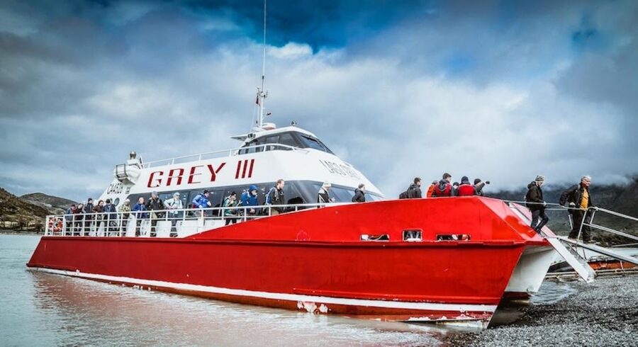 Puerto Natales: Grey Glacier Navigation w/ Transport - A closer look at the South Ice Field
