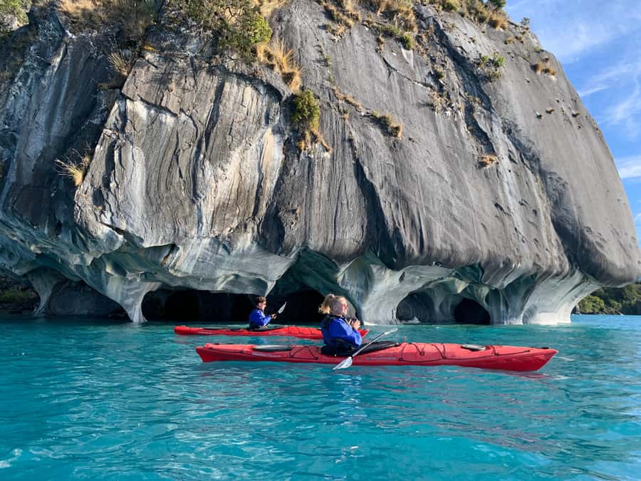 Puerto Rio Tranquilo: Kayak Tour to the Marmol Chapels - Why the Marble Caves are best seen from a kayak