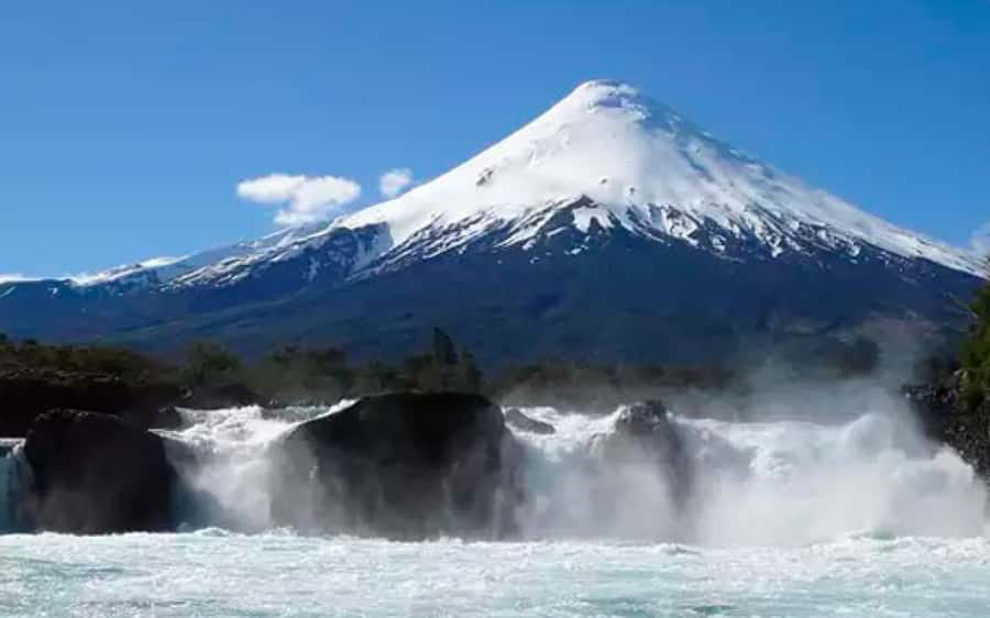Puerto Varas: Osorno Volcano Day Trip by Air-conditioned Van - The Ride From Puerto Varas Through Ensenada