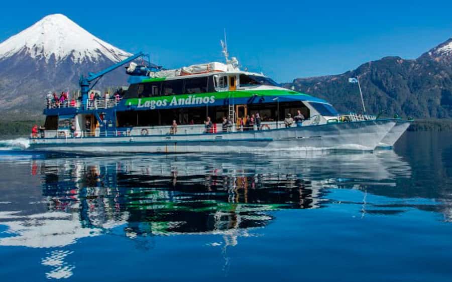 Puerto Varas: Peulla Day Trip - Peulla, a quiet village with optional extras