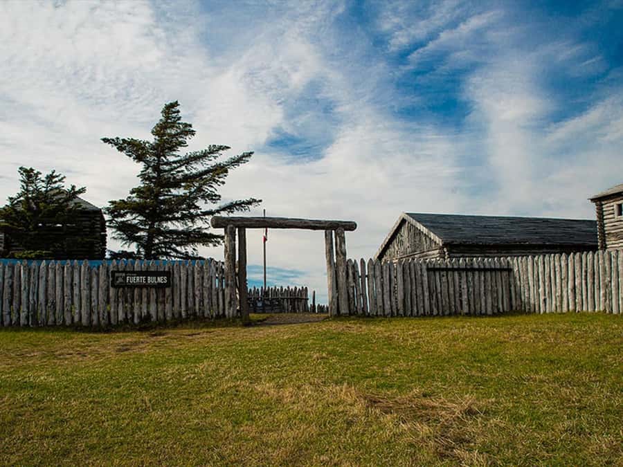 Punta Arenas: Fort Bulnes Historical Tour - The 45-minute ride south from Punta Arenas