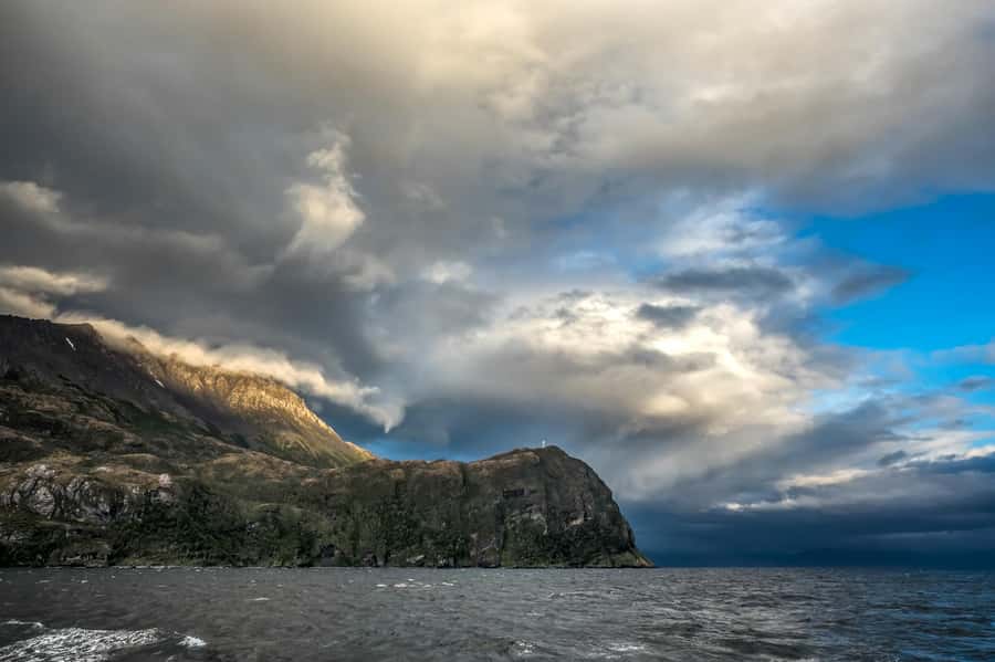 Punta Arenas: Full-Day Whales, Penguins, and Glaciers Tour - Glaciers, waterfalls, and Sarmiento de Gamboa