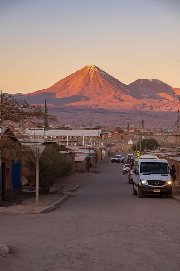 San Pedro de Atacama Day Trip: Atacama Desert and Salt Flats - Guide, transport, and the overall pace