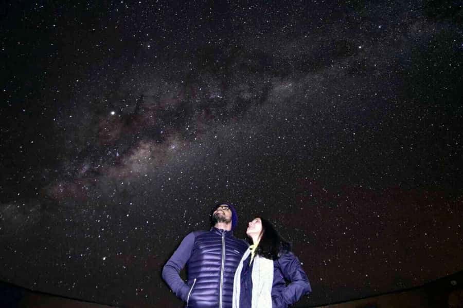 San Pedro de Atacama: Stargazing Tour in the Atacama Desert - A campfire with wine and warm drinks