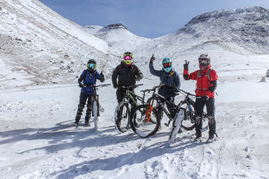 San Pedro de Atacama: Volcano Downhill Bike Tour - Guides, support, and the private-group advantage
