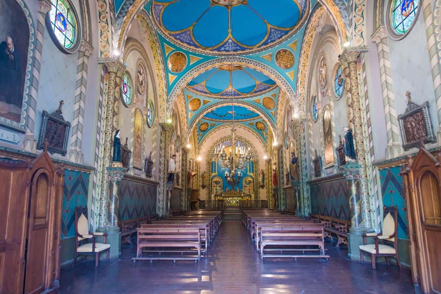 Santa Rita: Tour + Premium Wine Tasting + Private Transport - Historic Cellars and the Extended Winery Visit