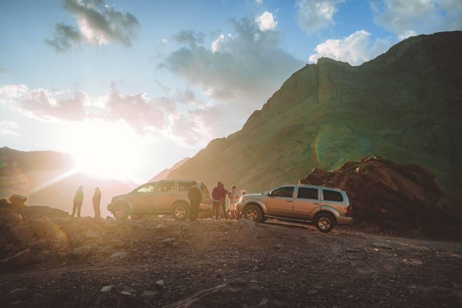 Santiago: Cajón del Maipo Hot Springs & Chilean Barbecue - Stargazing in the Andes