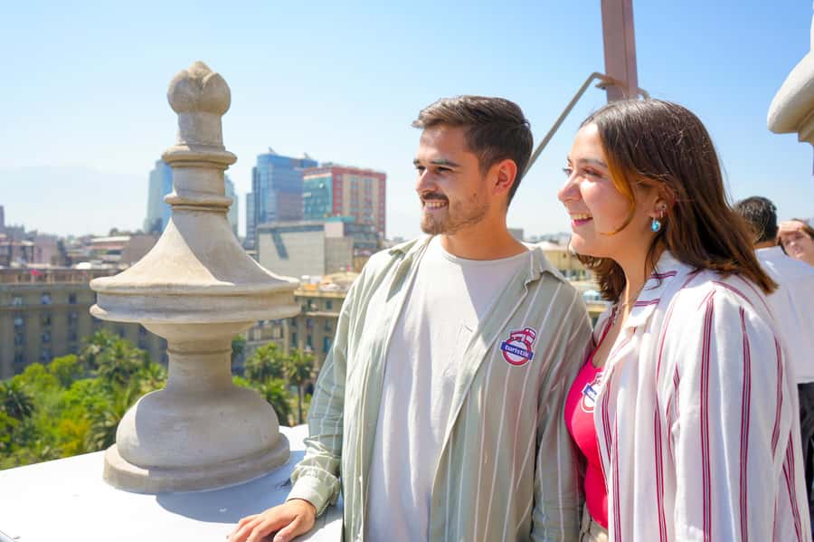 Santiago Cathedral's Bell Tower Official Tour - What the guide adds to the experience