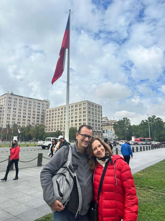 Santiago: Guided Walking Tour through the Historic Center - Paris London and the smaller-scale streets