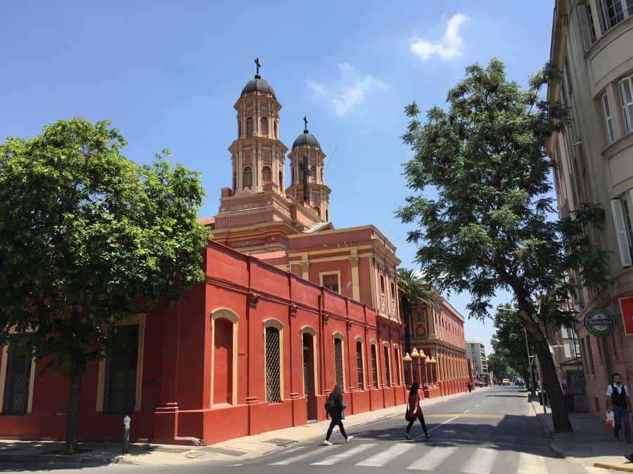 Santiago: Hop-on Hop-off Bus Day Ticket with Audio Guide - Santa Lucía Hill and the Lastarria side