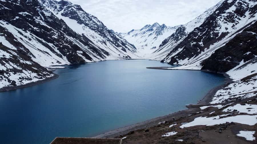 Santiago: Inca Lagoon Tour with Local Vineyard and Tasting - Viña San Esteban and the vineyard pause