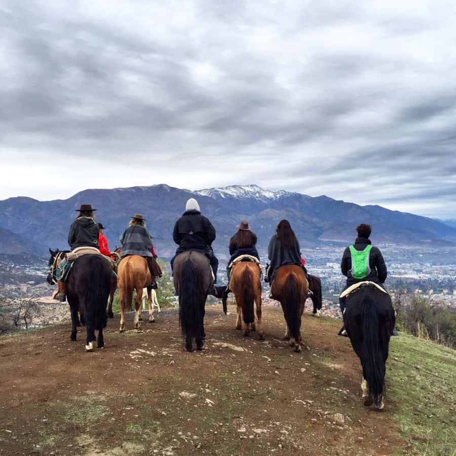 Santiago: Private Andes Foothills Horseback Riding. Half day - From Santiago streets to Andean horse country