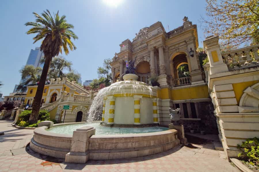Santiago: The Essentials City Tour & Optional Concha y Toro - Adding Concha y Toro for three wine tastings