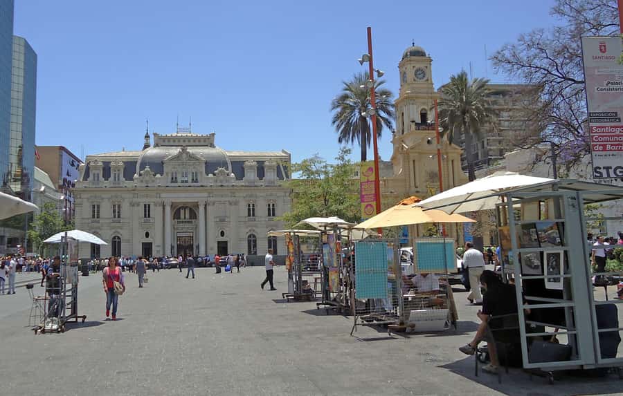 Santiago: The Essentials City Tour & Optional Concha y Toro - What $42 buys you, and where the value changes