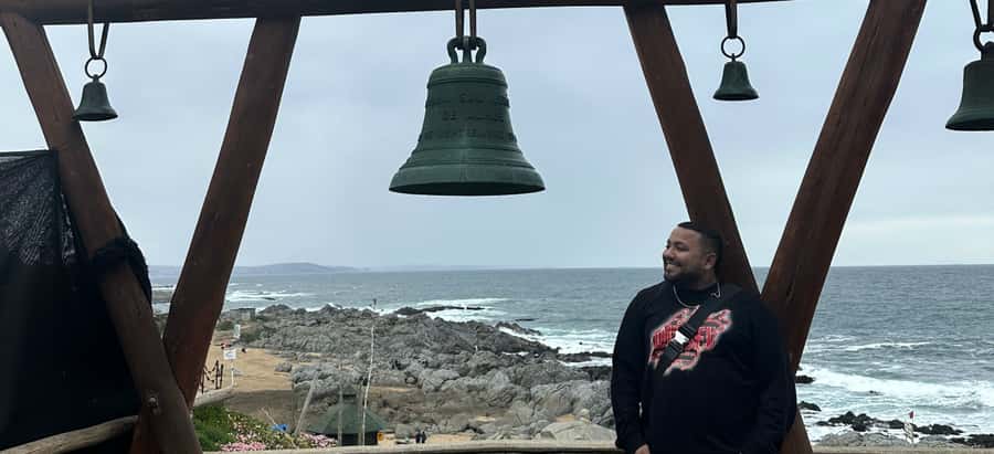 Santiago: Tour to Isla Negra, Algarrobo and Undurraga Wines - Who should book this tour?